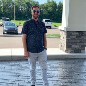 Meet your Posher, Brandon